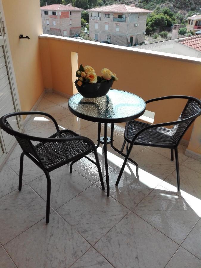 Appartamento Sa Molina Bosa Εξωτερικό φωτογραφία